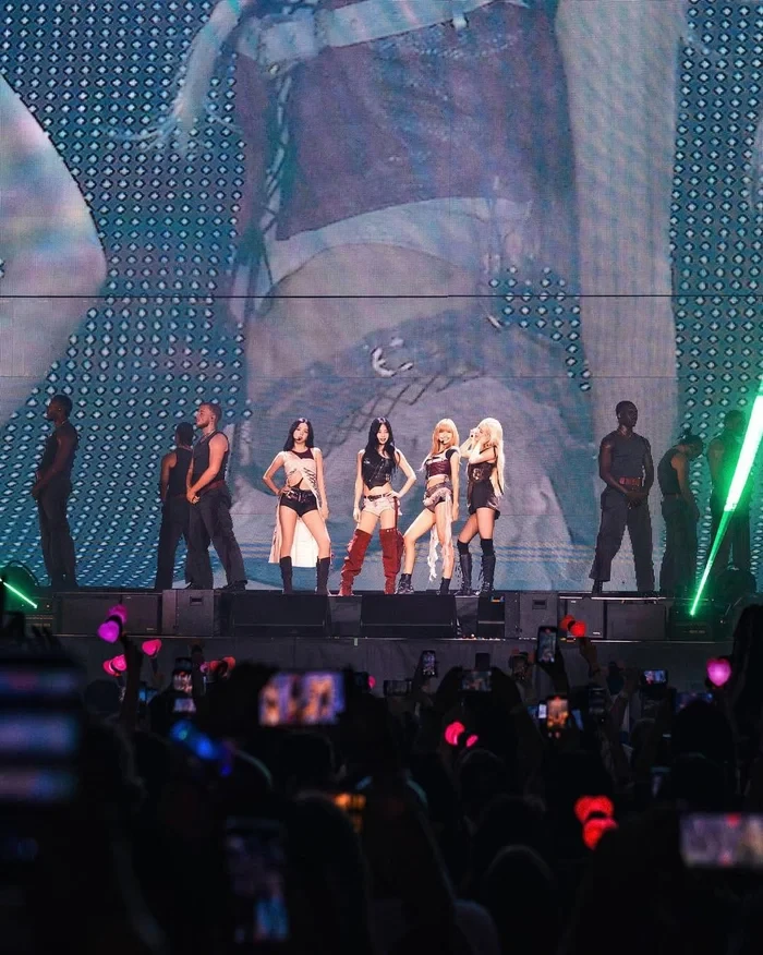 BLACKPINK nhuộm hồng Wembley vì Spice Girls, chỉ fan tinh ý mới nhận ra lý do - Hình 7