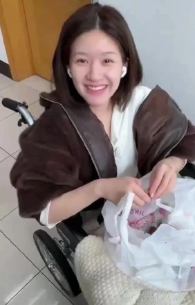 Triệu Lộ Tư phản pháo sốc trước lời mỉa mai, màn đáp trả khiến CĐM bùng nổ! - Hình 4
