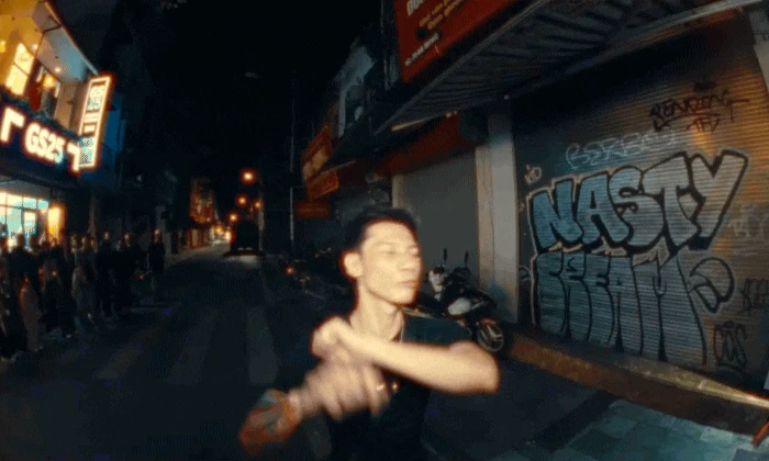 Sơn Tùng M-TP ở Việt Nam cũng giống G-Dragon tại Hàn Quốc - Hình 2