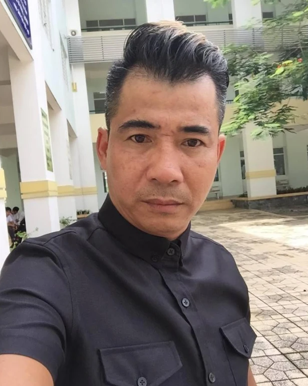 Trung Lùn: Đạo diễn độc tài mâu thuẫn với diễn viên, khiến hậu trường dậy sóng - Hình 3