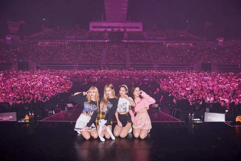 BLACKPINK tố lười nhác, Rosé một mình gánh cả team, fan nổi điên! - Hình 6