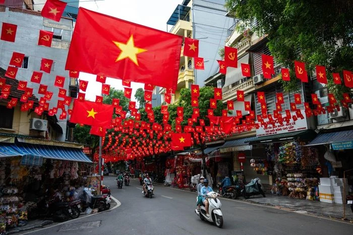 Công ty tìm thuê homestay, ngồi cà phê làm việc vì cấm đường dịp A80 - Hình 3