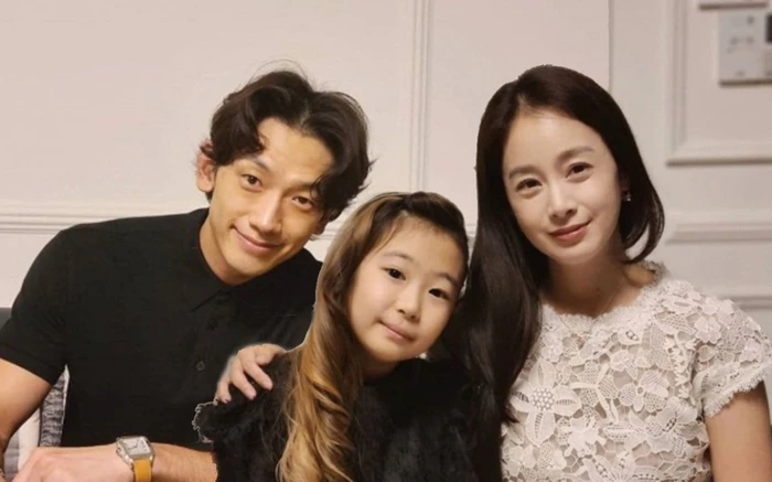 Con gái Kim Tae Hee được ông trùm Kbiz để mắt, hứa hẹn tương lai chấn động - Hình 3