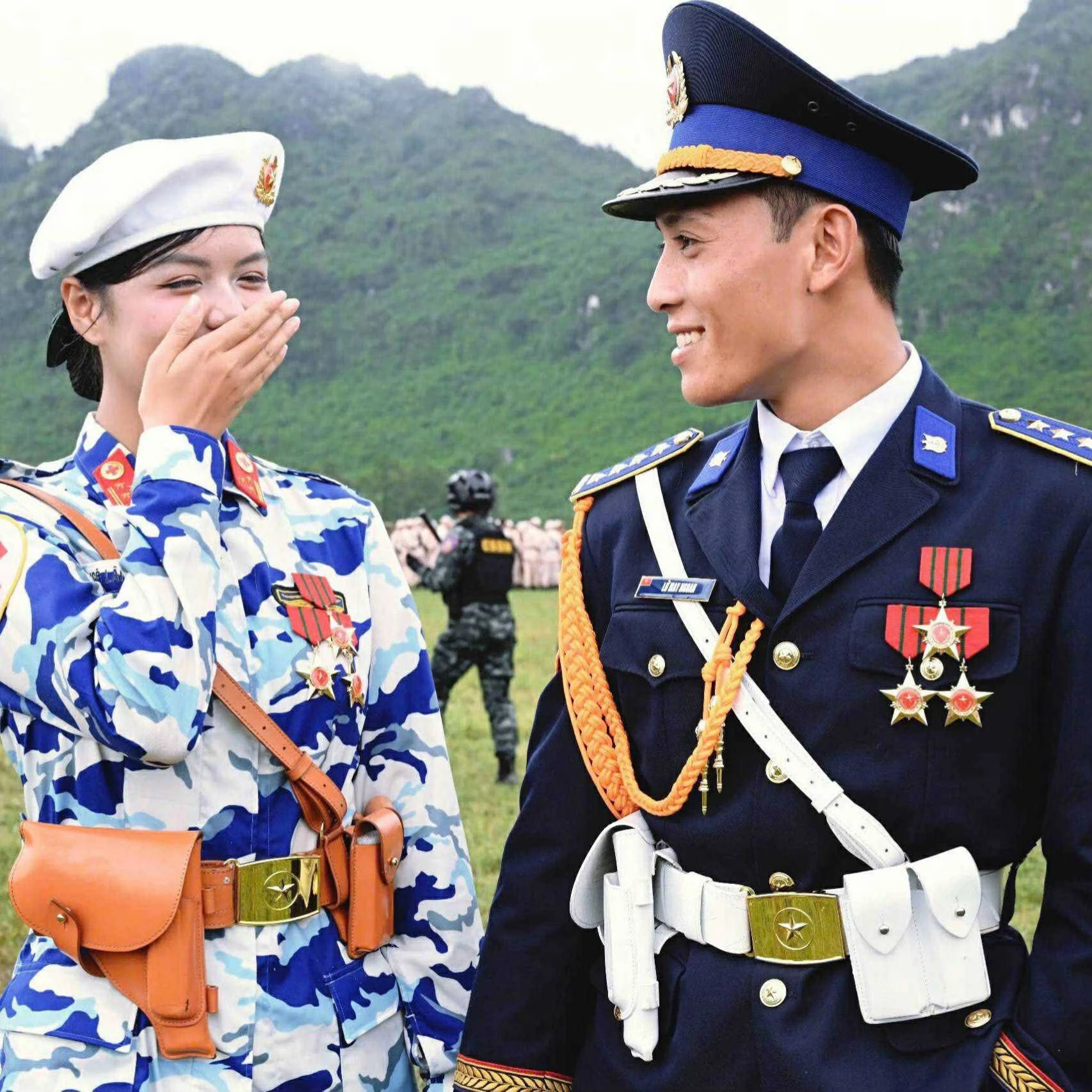 Danh tính người yêu Trung uý Ngô Lâm Phương sáng nhất hôm nay: 10 điểm đẹp đôi, không ai nghĩ đến kịch bản này! - Hình 1