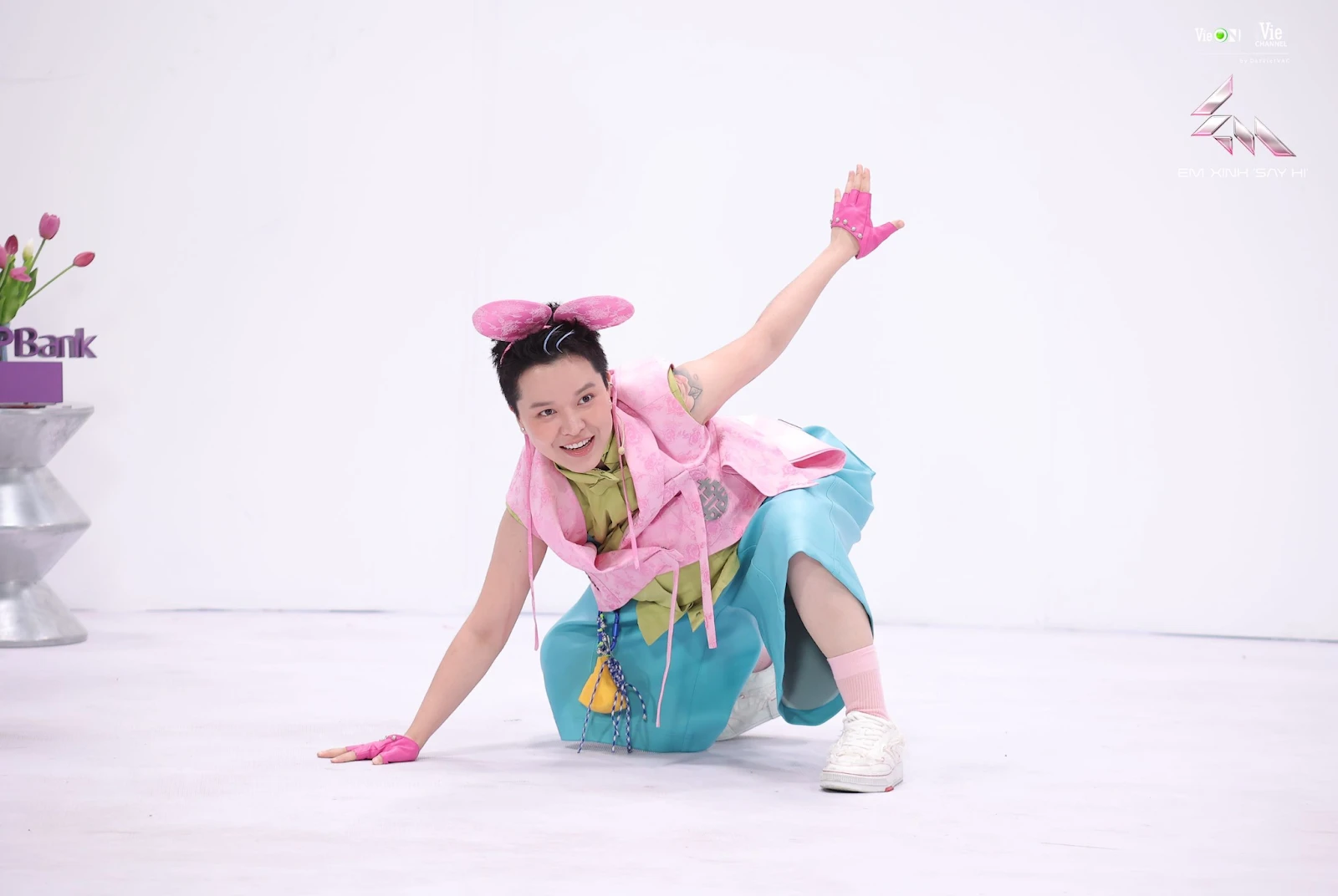 Em Xinh Say Hi: Phương Mỹ Chi bị Lamoon mắng là trap girl, đội LyHan nói sốc! - Hình 9