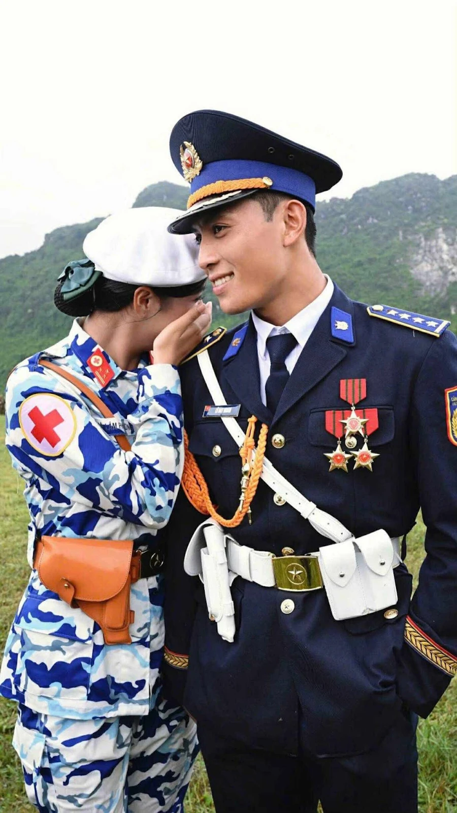 Trung úy Ngô Lâm Phương khoe bạn trai, fan sốc người yêu Tổ Quốc phát cỡ này à? - Hình 2