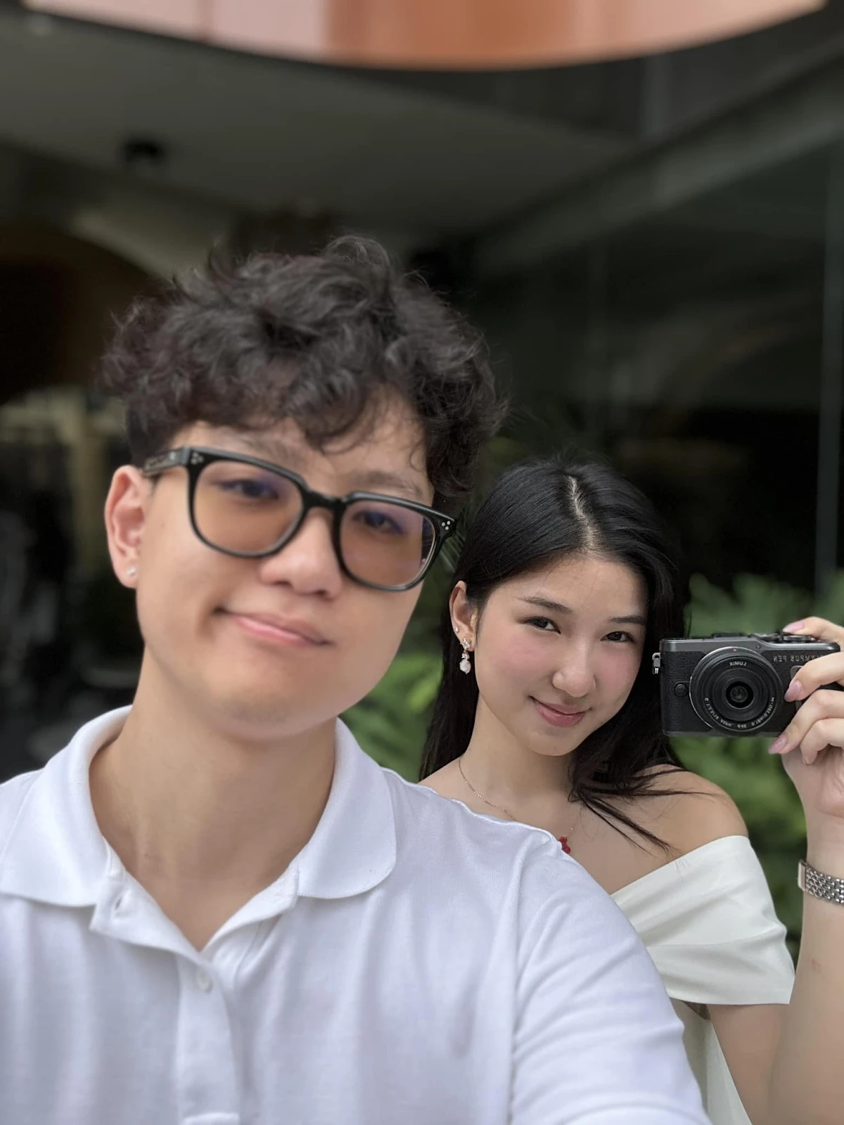 Bố Nàng Mơ có biểu hiện lạ, netizen lo sợ cho an nguy con gái - Hình 4