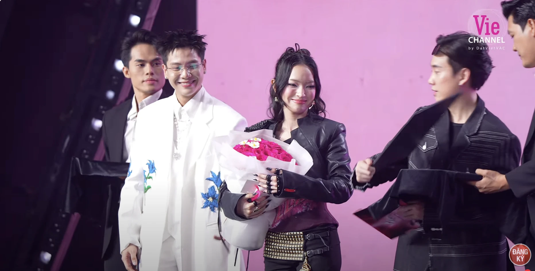 Phương Mỹ Chi chính thức là Quán quân Em Xinh Say Hi, Á quân LyHan và Best 5 toàn cái tên đỉnh lưu! - Hình 16
