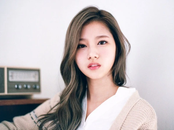 Sana: mỹ nhân hot nhất TWICE từng lộ hint hẹn hò G-Dragon, nay bị Lisa cướp bồ - Hình 5