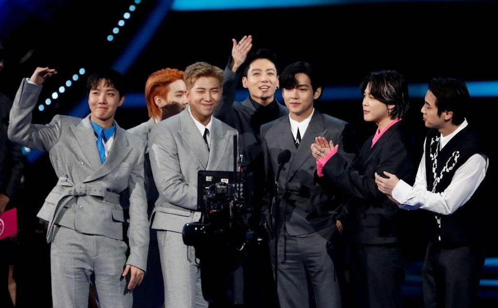 BTS nghi được HYPE dọn đường lộ liễu, đi cửa sau lấy giải GRAMMY, bằng chứng sốc - Hình 5