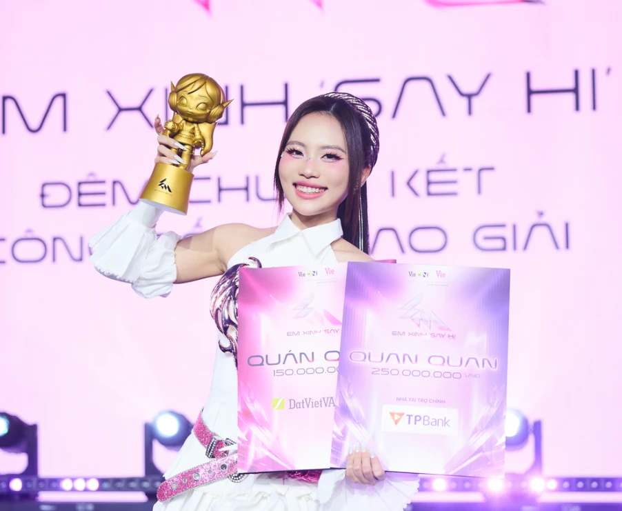 Phương Mỹ Chi bị 2 bậc thầy gỡ phong ấn, bùng nổ visual khác xa ảnh quá khứ! - Hình 1