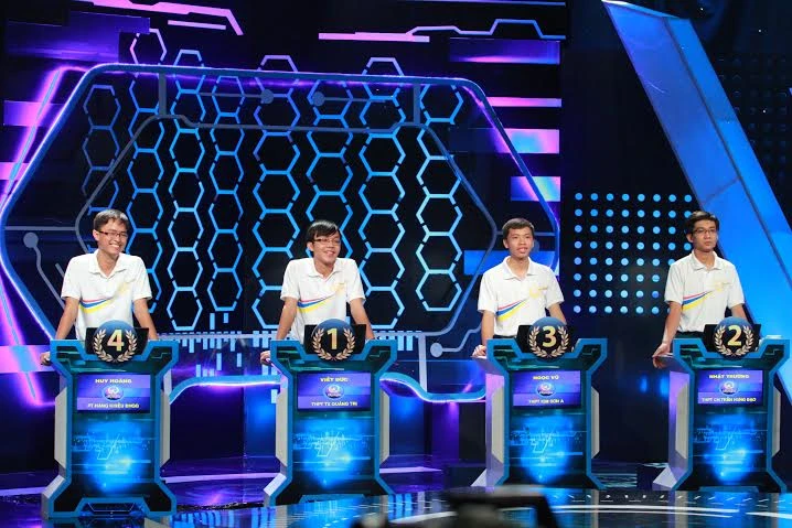 Đường Lên Đỉnh Olympia lúc nào cũng có 4 thí sinh, lý do lần đầu được hé lộ - Hình 1