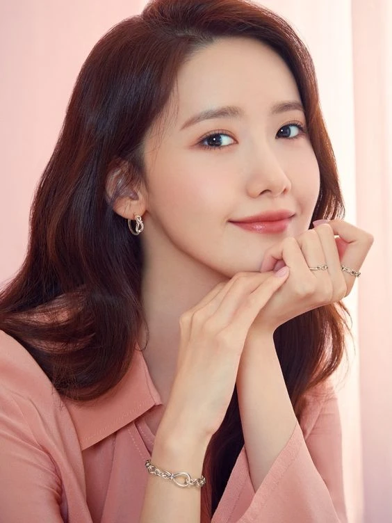 Vận đỏ như son kể từ ngày 29/8/2025, 3 con giáp đổi đời giàu sang, tiền chảy vào túi rủng rỉnh, không lo thiếu của ăn của để - Hình 1