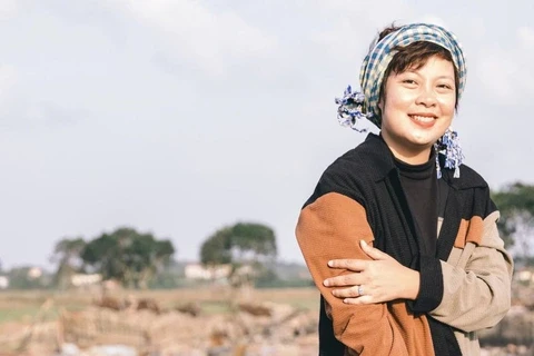 Đặng Thái Huyền: đạo diễn Mưa Đỏ làm hàng triệu người khóc, lộ profile siêu nét - Hình 12