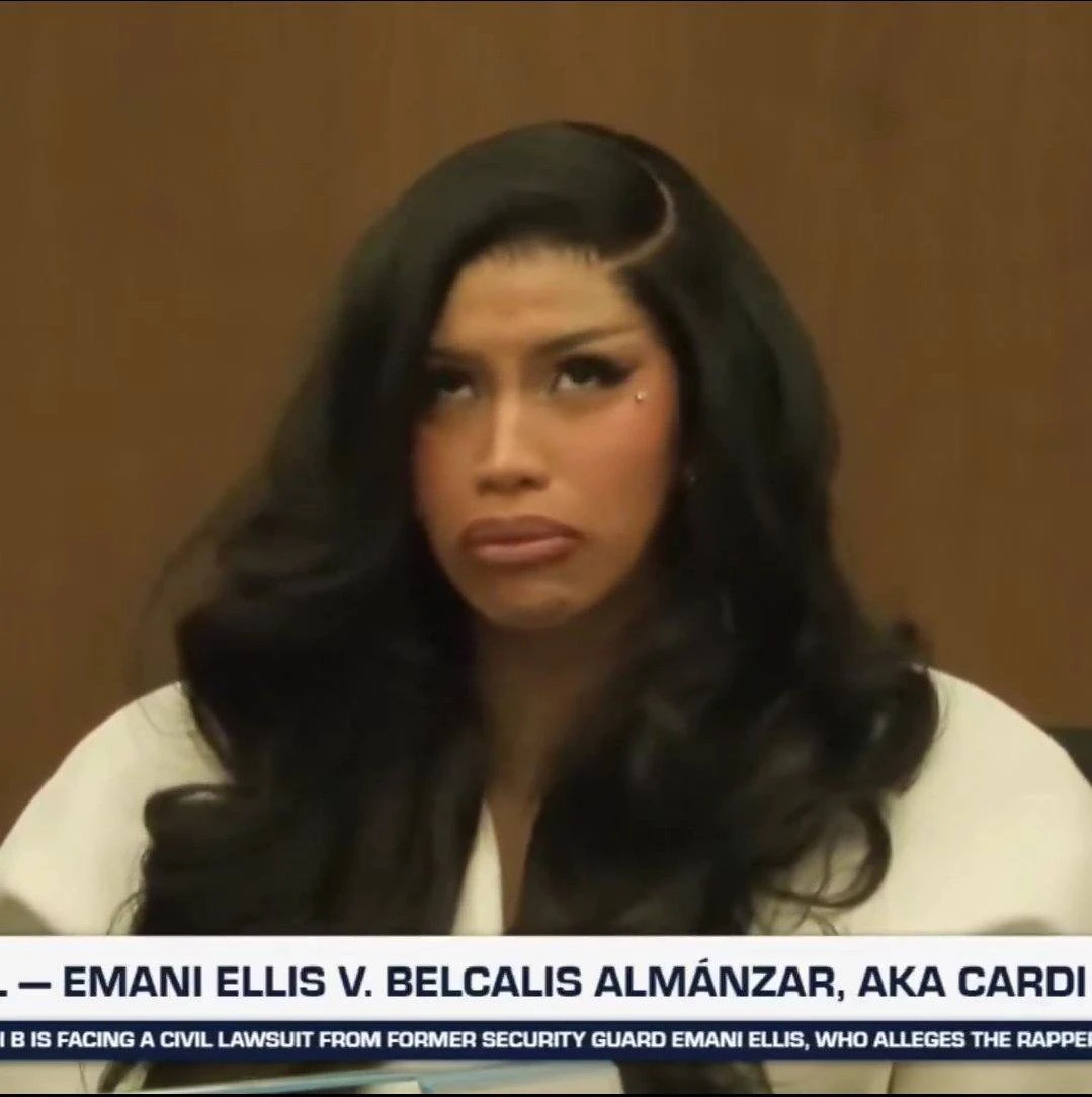 Hơn 10 triệu lượt xem 1 sao nữ trả lời thẩm vấn như bắn rap, đanh đá cợt nhả khó tin trên tòa - Hình 6