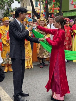 Hoàng Thuỳ Linh dạo này tóm gọn trong 2 từ: Xinh, viên mãn! - Hình 17