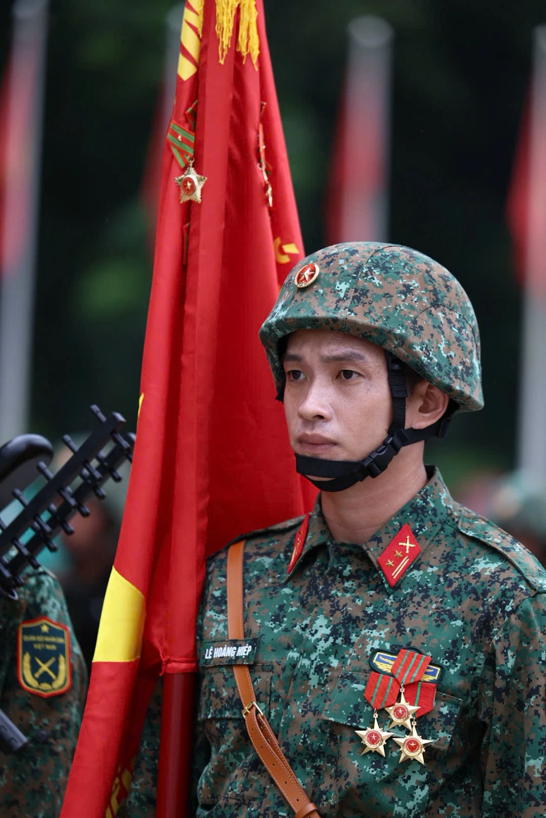 Lê Hoàng Hiệp thành tâm điểm, bị đồng đội nhắc nhở, khiến dân tình xôn xao - Hình 3