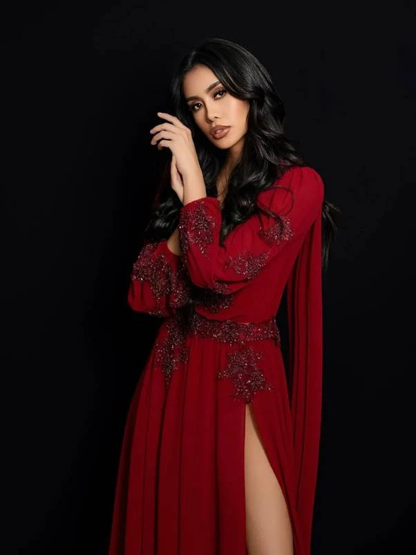 Miss Charm Thailand Naruemol Phimphakdee trở thành tâm điểm vì liên quan đến VN - Hình 7