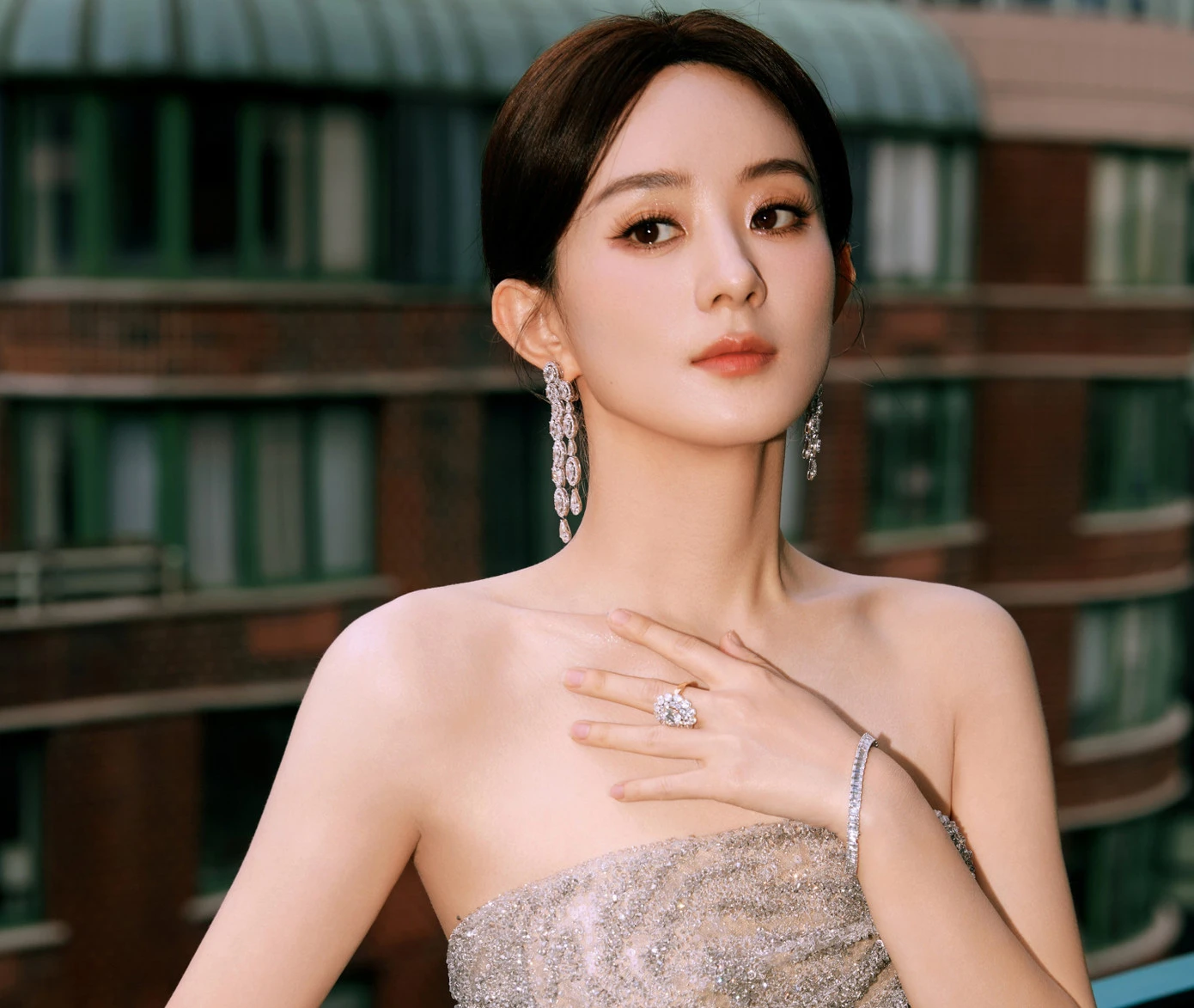 Triệu Lệ Dĩnh đồng cấp Lưu Diệc Phi, vượt mặt Dương Mịch thành sao đỉnh lưu - Hình 2