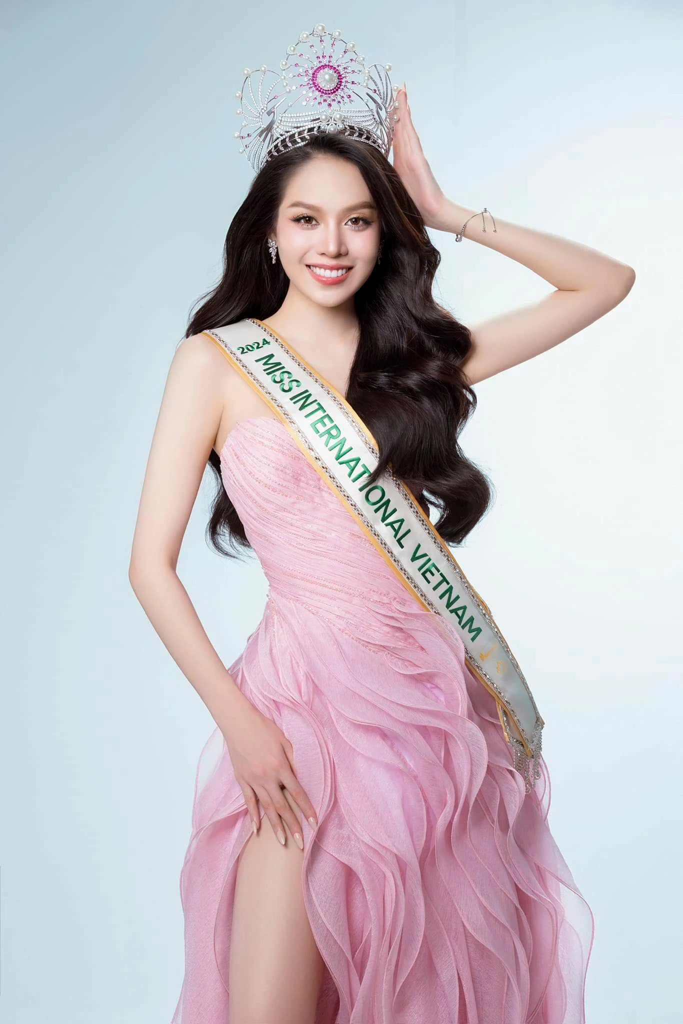 BTC Miss International var thẳng cuộc thi của Mr. Nawat, gọi MGI là ao làng - Hình 3