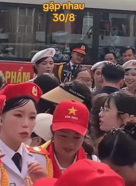 Điều thú vị của cặp đôi được Tổ quốc se duyên: Dù là người yêu cũng không có ngoại lệ hay đặc cách - Hình 3