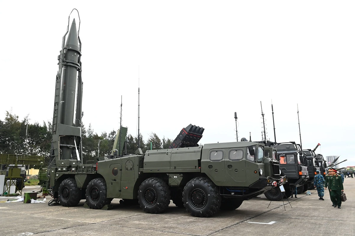Tên lửa đạn đạo Scud-B gây sốt ở Lễ diễu binh 2/9: Hơn 34 tấn, bắn xa nhất 300km - Hình 3