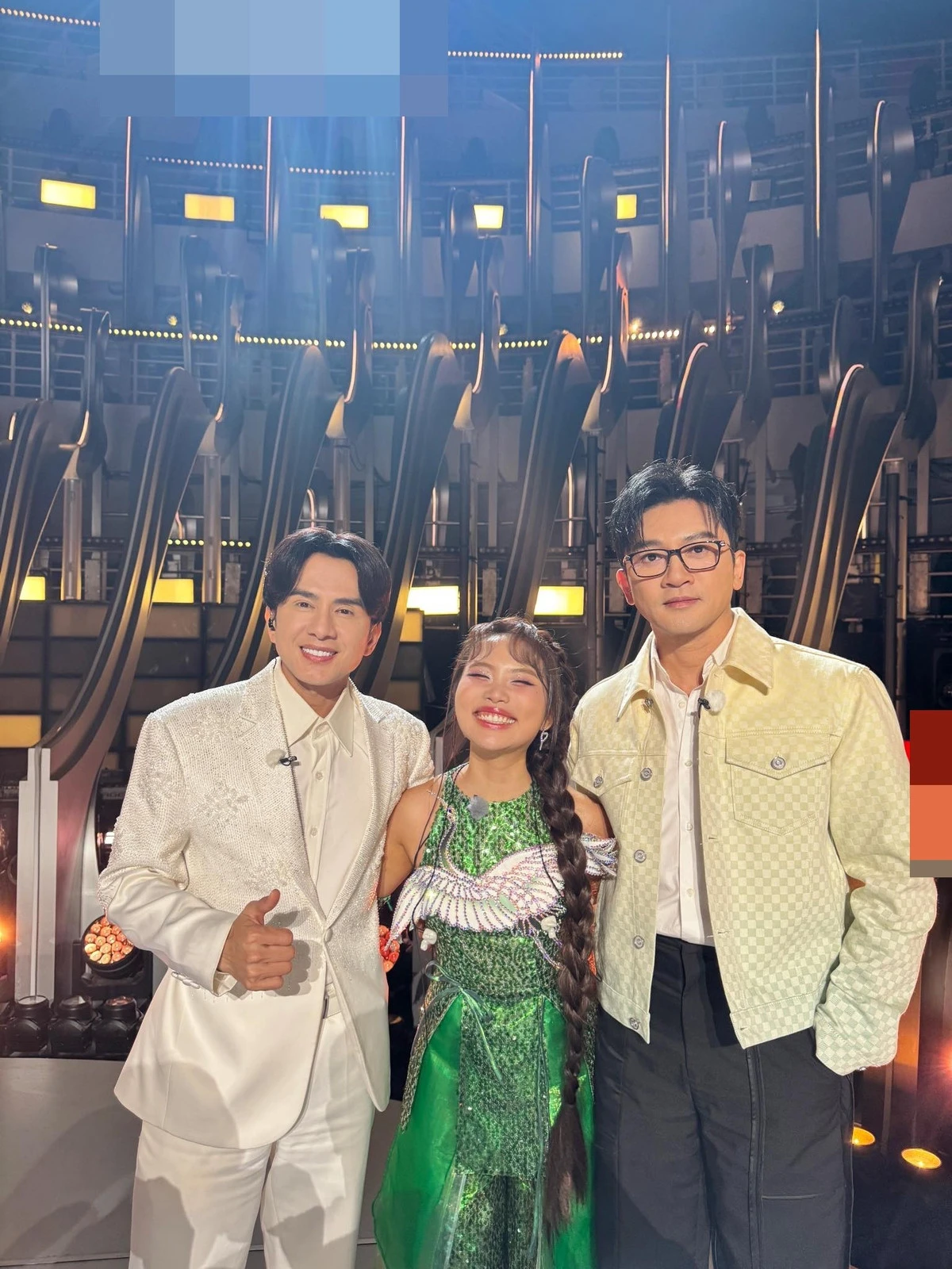 Sing! Asia lật mặt hậu tranh cãi kết quả, tìm cách lấy lòng Phương Mỹ Chi - Hình 5