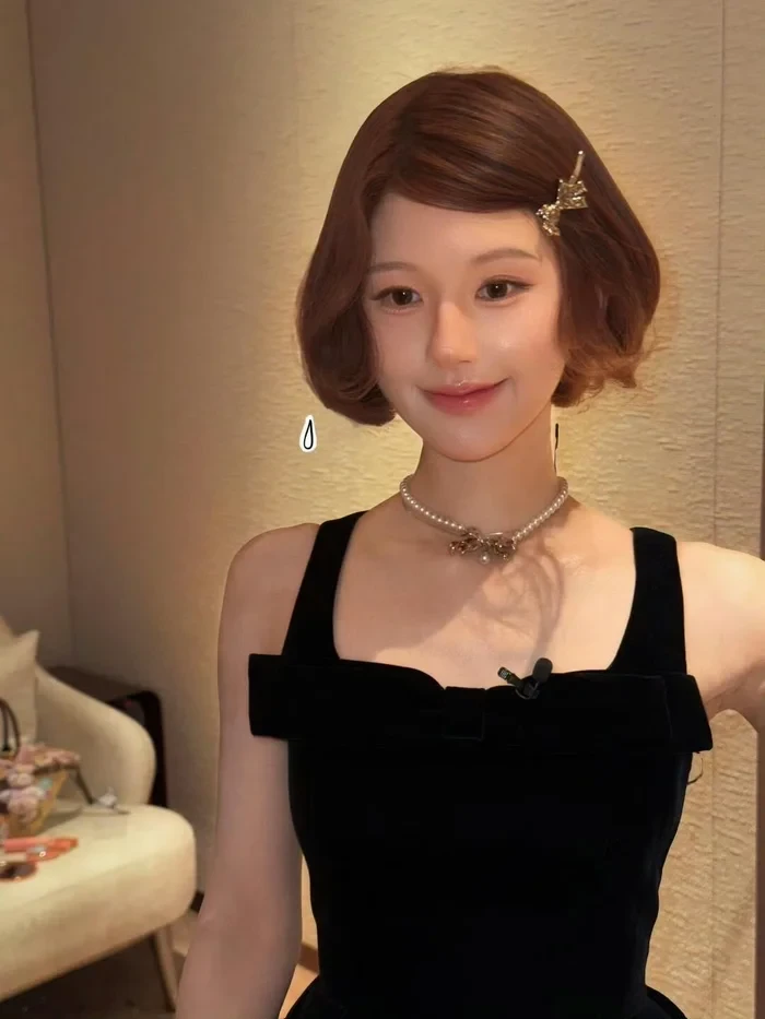 Triệu Lộ Tư ngang ngược, phản công ty, bị ra mặt dạy dỗ trước truyền thông? - Hình 2