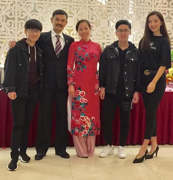 Bích Phương bị xử ép ở Em Xinh, mẹ ruột có động thái lạ, lên tiếng thay con gái - Hình 5