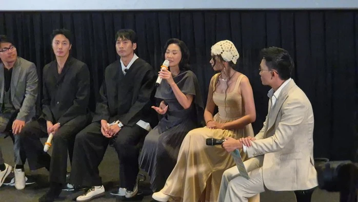 Jung Il-woo: Không nhận cát-xê khi đóng phim Việt, tiết lộ lý do xúc động! - Hình 7