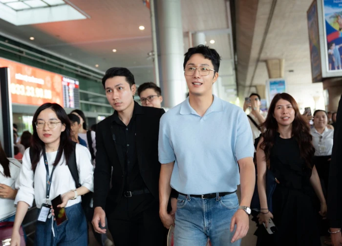 Jung Il-woo: Không nhận cát-xê khi đóng phim Việt, tiết lộ lý do xúc động! - Hình 1