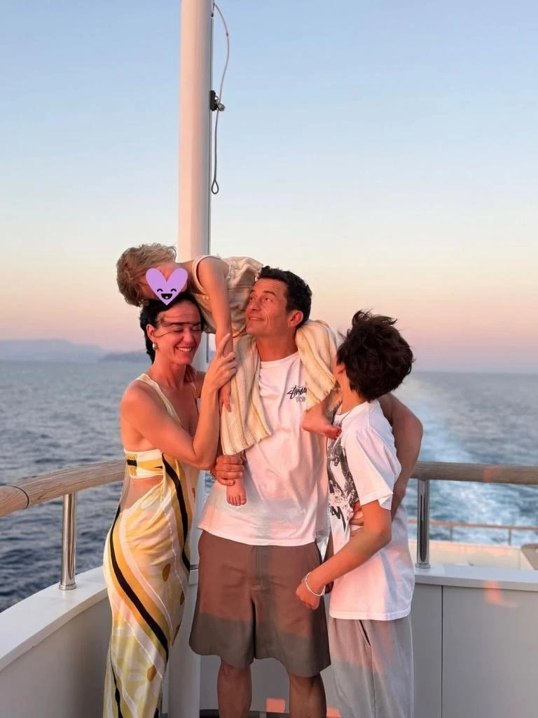 Orlando Bloom chơi chiêu dơ hậu chia tay, nghi trả đũa Katy Perry - Hình 2