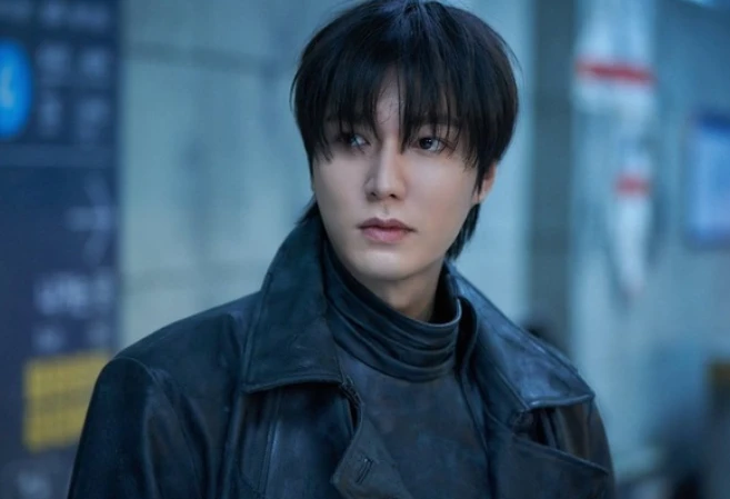 Toàn Trí Độc Giả: Lee Min Ho và Jisoo flop thảm, sai lầm chọn kịch bản? - Hình 6