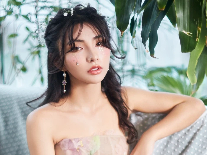 MaiQuinn bạn thân LyHan, lột xác ngoạn mục sau 8 năm giành Á quân The Voice - Hình 6