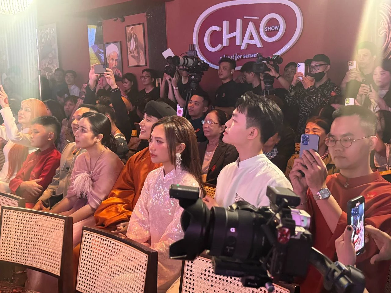 Phương Mỹ Chi hớ miệng làm lộ kết quả Em Xinh Say Hi, bịt miệng không kịp - Hình 3