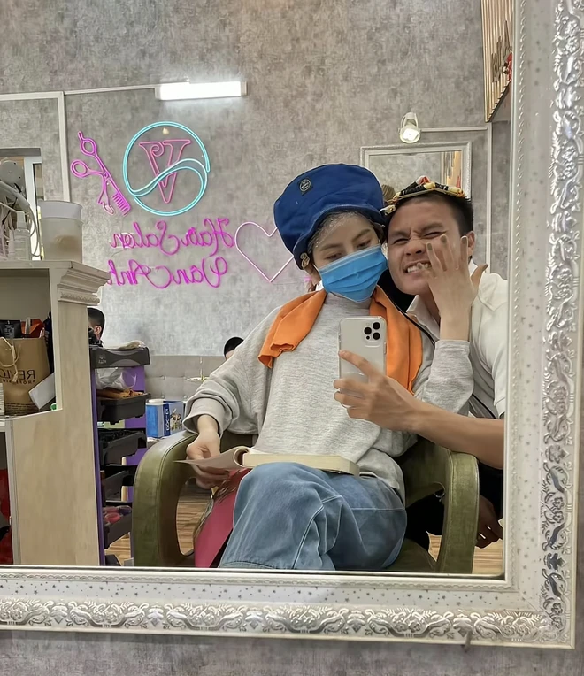 Quang Hải bị so sánh với 1 chủ tịch, làm 1 hành động với vợ hơn hẳn người nào đó - Hình 3