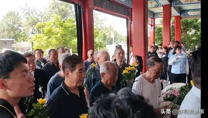Tang lễ Phật Tổ Chu Long Quảng: Ngộ Không kể lần cuối gặp, Bát Giới báo vắng - Hình 2