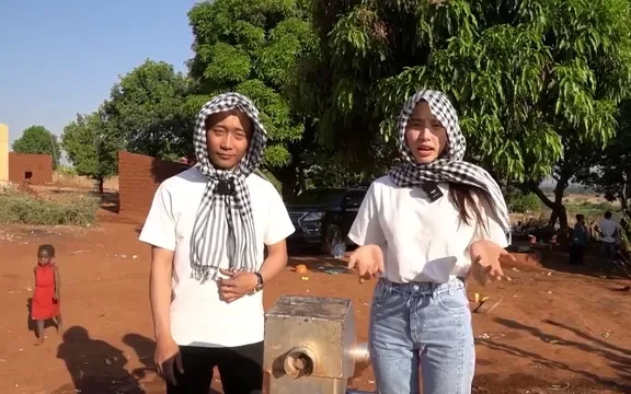 Thanh Thủy chiếm cả đất Quang Linh Vlogs, hất cẳng Thùy Tiên nhờ làm 1 việc - Hình 5