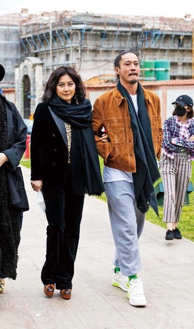 Khổ như làm rể trùm sòng bạc Macau: Mỹ nam đẹp như tượng tạc phải hủy dung vì lệnh cấm đẹp hơn vợ - Hình 7