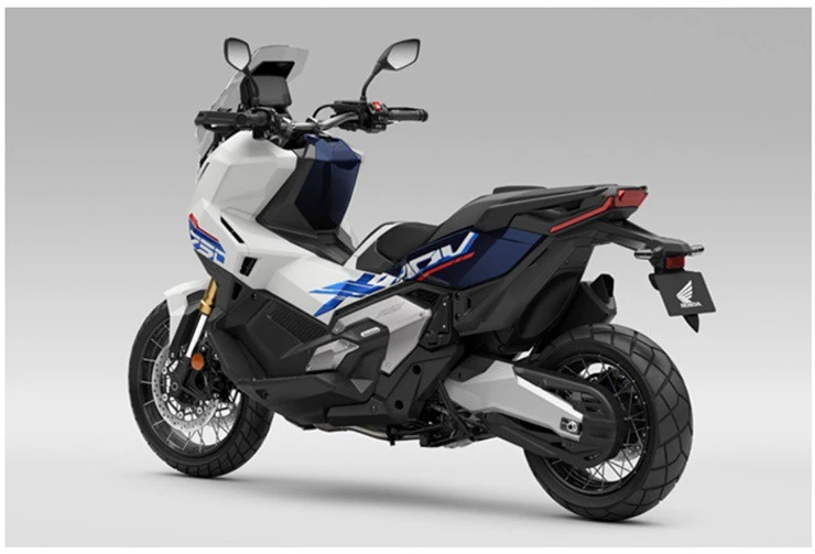 Siêu tay ga Honda X-ADV 2026 trình làng - chiếc SUV 2 bánh đắt ngang ô tô - Hình 2