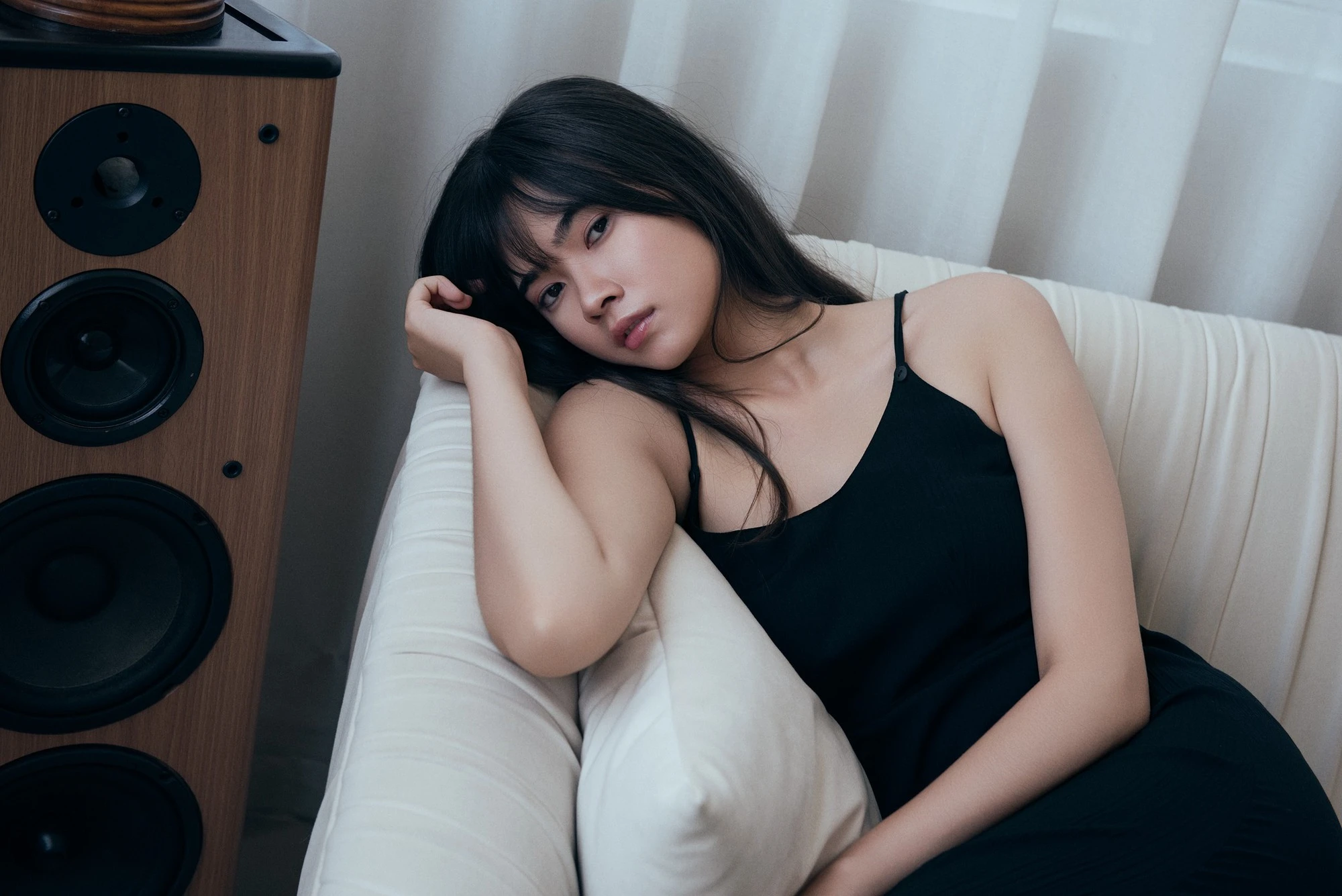 Xem phim Mang Mẹ Đi Bỏ mà sốc visual của 1 nữ diễn viên: Là bông hồng lai đẹp không góc chết, chẳng thua bất cứ ngọc nữ nào - Hình 16