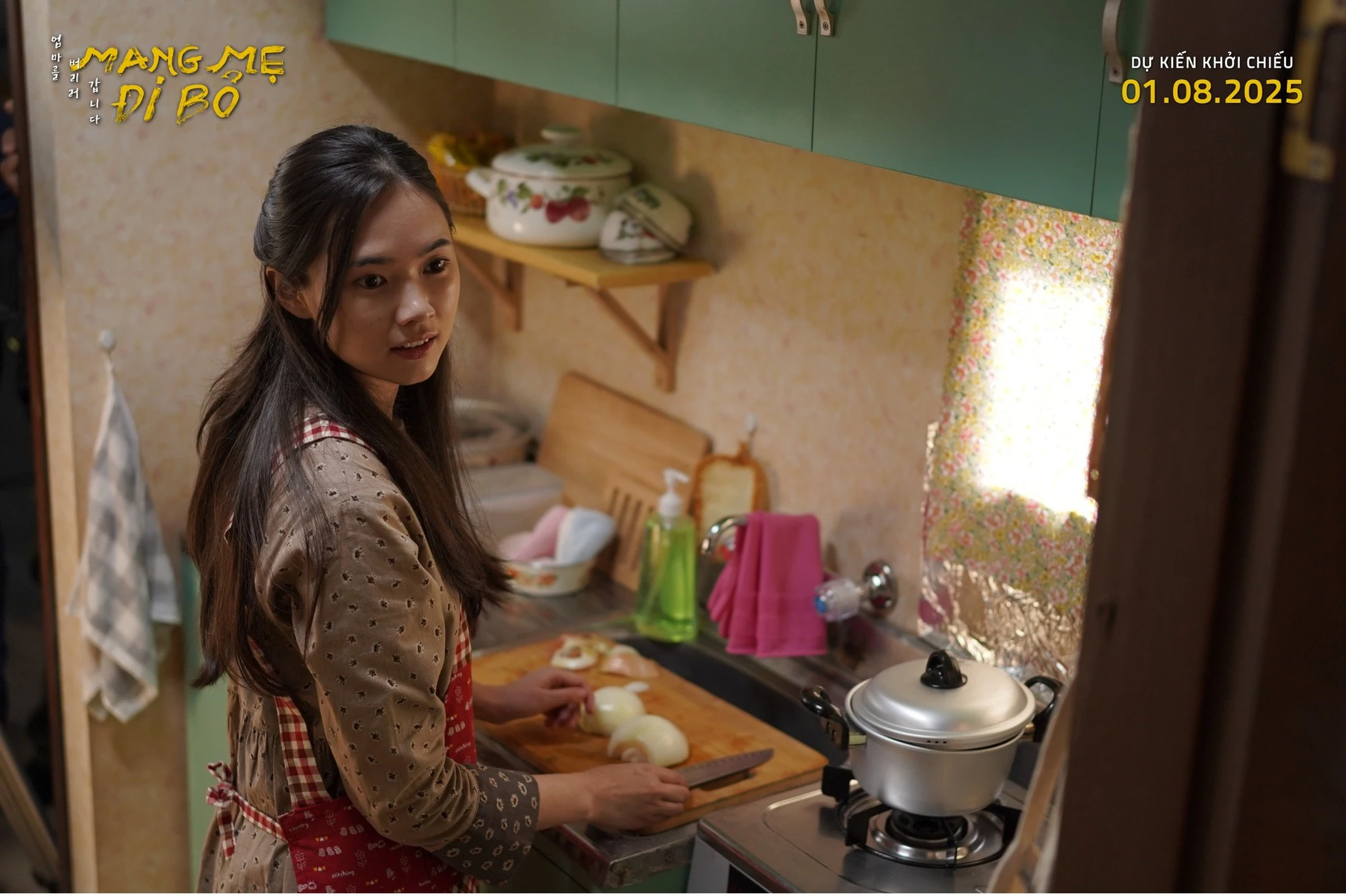 Xem phim Mang Mẹ Đi Bỏ mà sốc visual của 1 nữ diễn viên: Là bông hồng lai đẹp không góc chết, chẳng thua bất cứ ngọc nữ nào - Hình 6