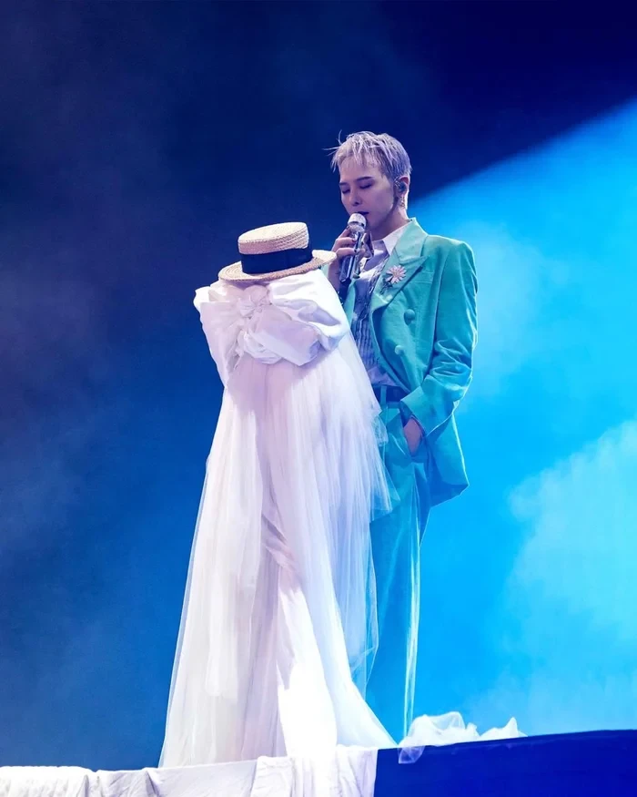 G-Dragon gặp biến ở Trung Quốc, fan gào thét vì 1 chuyện, cảnh sát phải vào cuộc - Hình 4