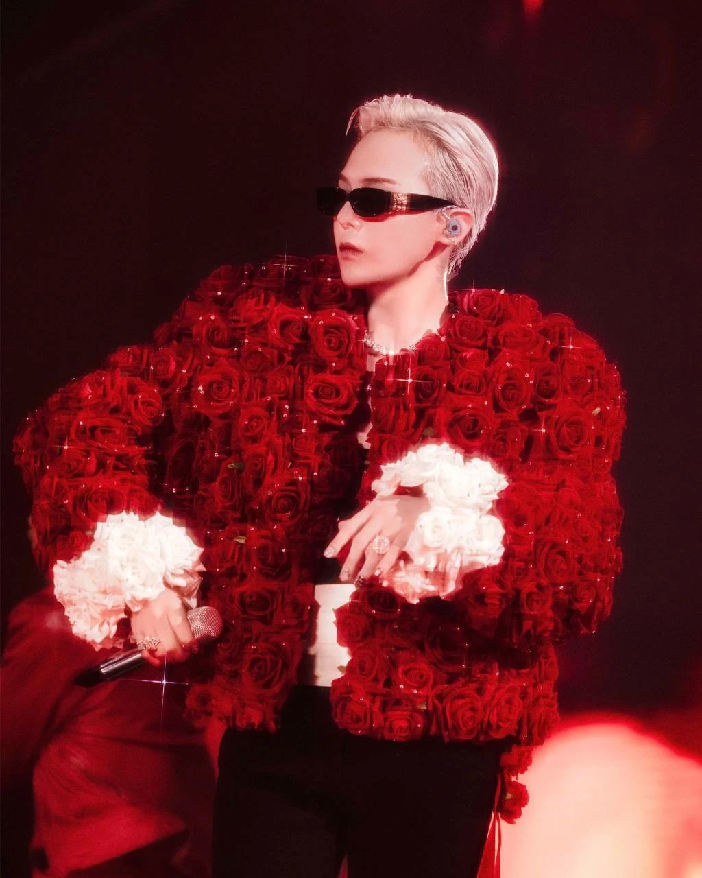 G-Dragon gặp biến ở Trung Quốc, fan gào thét vì 1 chuyện, cảnh sát phải vào cuộc - Hình 1
