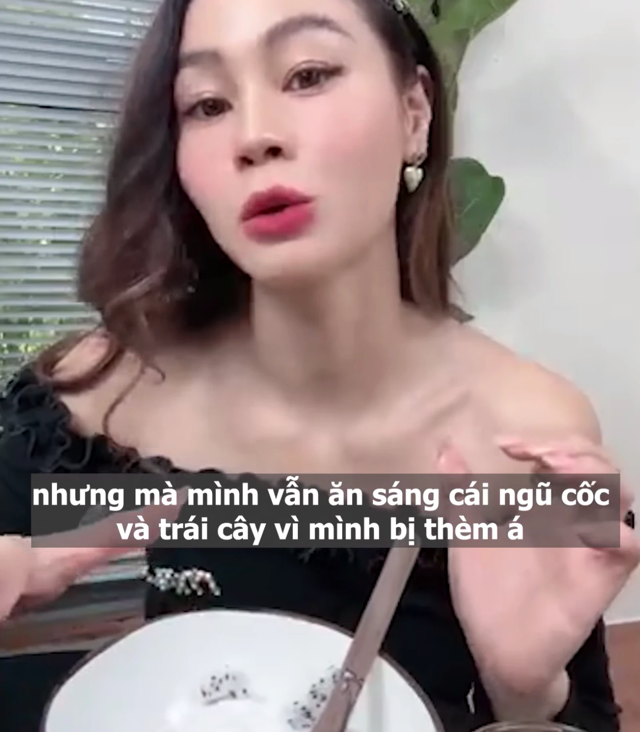 Jessica Diễm giảm 7kg sau 1 tuần sinh con, nhờ ăn 1 món lạ - Hình 4