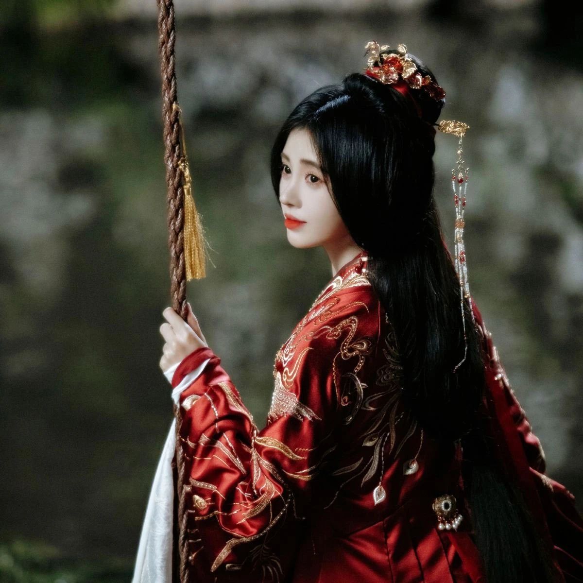 Khó tin mỹ nhân chỉ cao 1m45 lại được tung hô lên tận trời: Visual rung chuyển mọi giác quan, ngắm mà tim ngừng đập - Hình 4