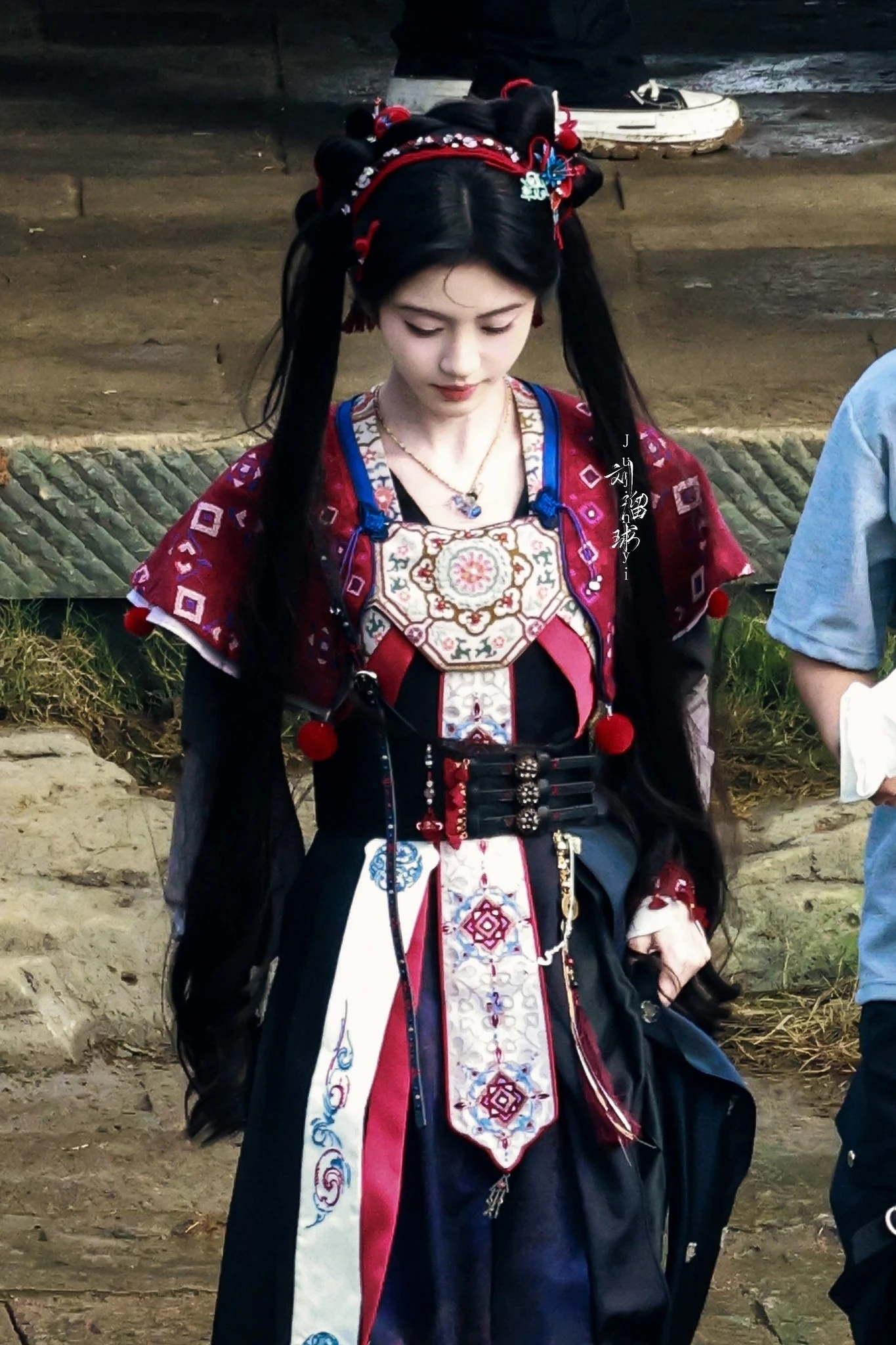 Khó tin mỹ nhân chỉ cao 1m45 lại được tung hô lên tận trời: Visual rung chuyển mọi giác quan, ngắm mà tim ngừng đập - Hình 11