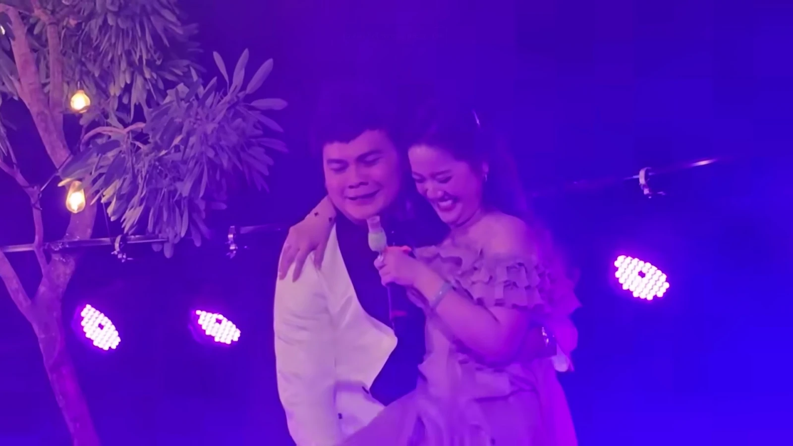 Kim Tiểu Long song ca, bế con gái Vũ Linh, đáp trả gắt khi có bình luận tiêu cực - Hình 2