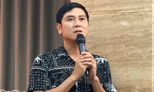 Lưu Hương Giang nghi tái hợp Hồ Hoài Anh, tương tác cực tình tứ với chồng cũ? - Hình 7