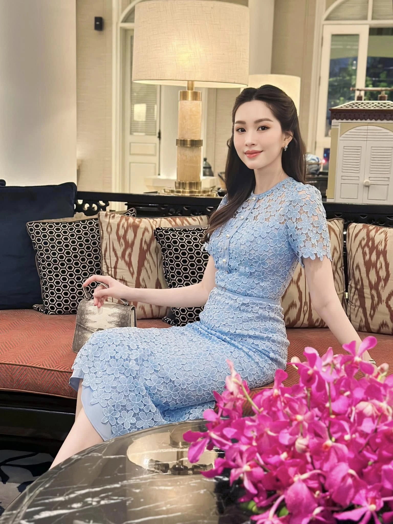 3 người đẹp bỏ Vbiz để làm dâu hào môn: Nhà chồng gia thế cực khủng, người cuối cùng hot đến mức khó tin! - Hình 5